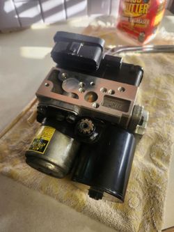 44(contact info removed)0 | Genuine Toyota® ABS Motor Toyota Camry 2007-2011 Hybrid *AS IS* pulled from a wrecked Toyota