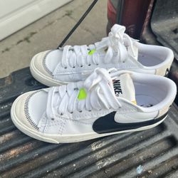 Nike Blazer