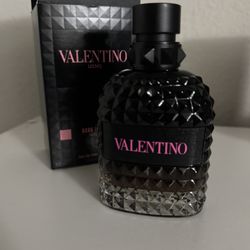 Valentino Born In Roma Intense 100ml (3.4oz)