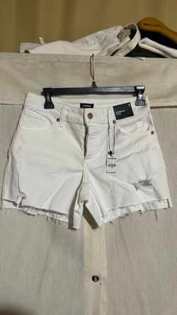 Express Boyfriend Midi Mid Rise Denim Shorts