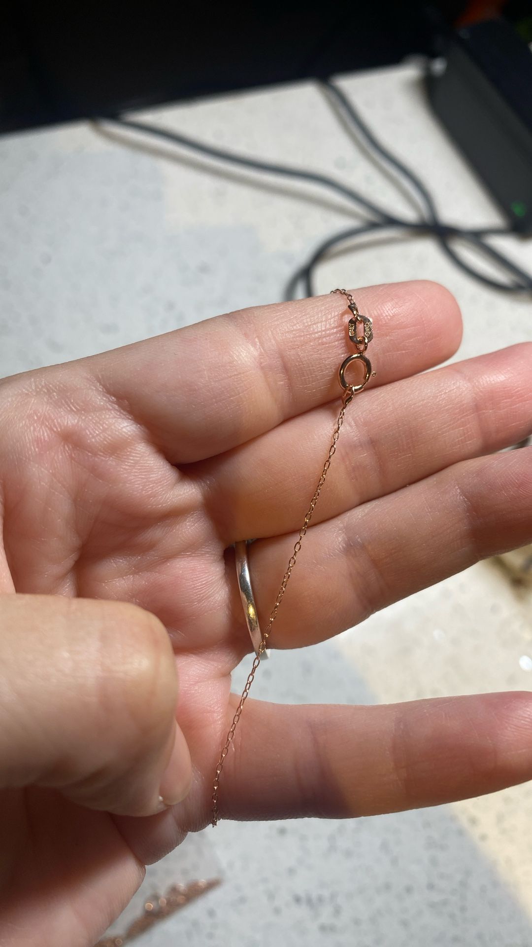 Paper Clip Rose G