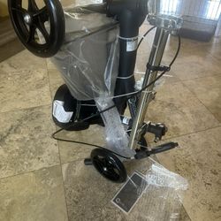 195 - Roscoe Medical Knee Scooter