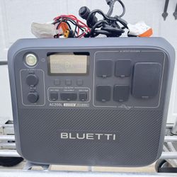 π Bluetti AC200L + NEW PV200 200W Solar Panel β Power Outage Ready β Like New