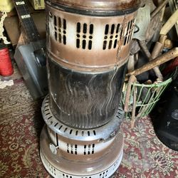 Antique Perfection Kerosene Heater With Pyrex Glass Globe