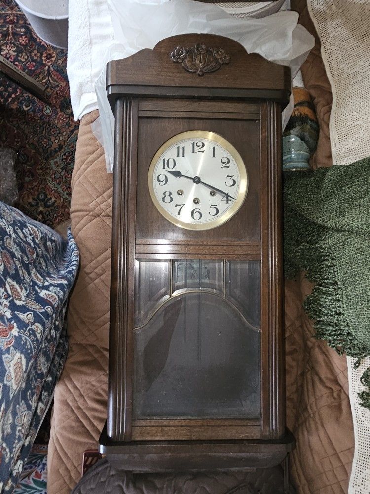 ANTIQUE WESTMINISTER CLOCK