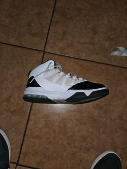 Nike Air Jordan Max Aura 'Concord
