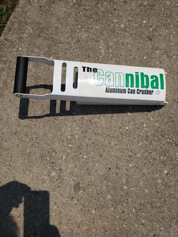 Aluminum Can Crusher