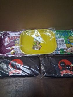 ** 5 Gifts For The Price Of One!!!! 3 Rolling Trays 2 Pouches  New!!