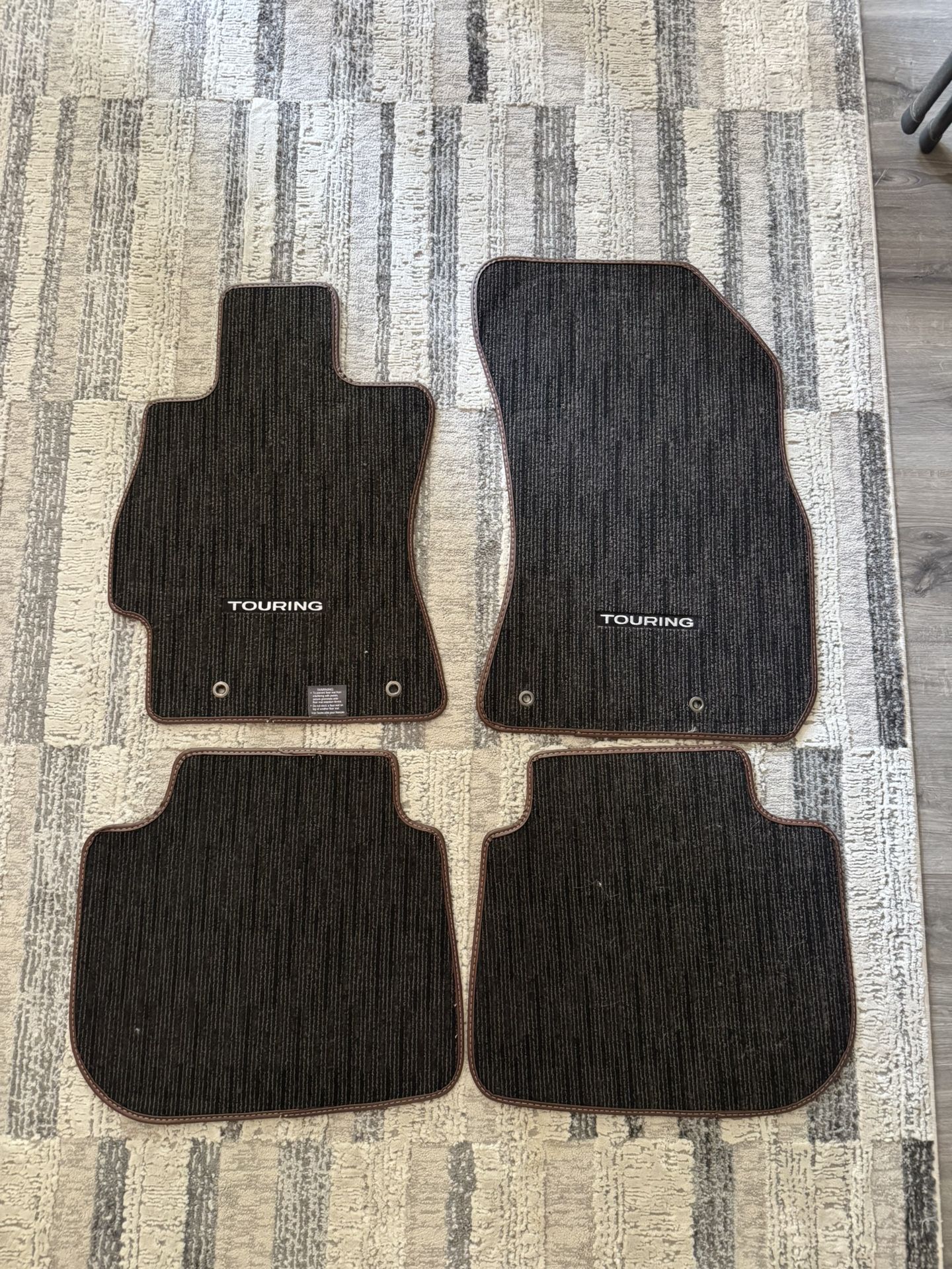 Subaru Outback 2016 - 2018 Carpet Mats