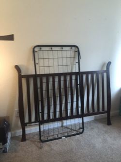 Baby crib