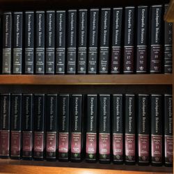 Vintage 1985 Encyclopaedia Britannica