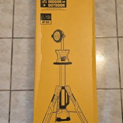 Dewalt 20v Tripod Light ( Tool Only)