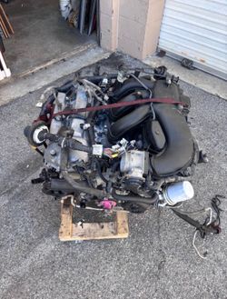 4.0L V6 Engine motor Tacoma OEM (2005-11)