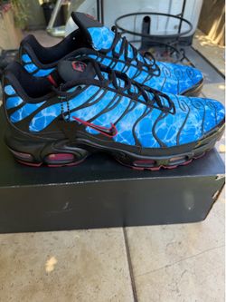 NIKE AIRMAX SIZE 12 NEW