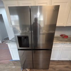 Stainless Fridge, Stove, Washer, Dryer, Microwave 