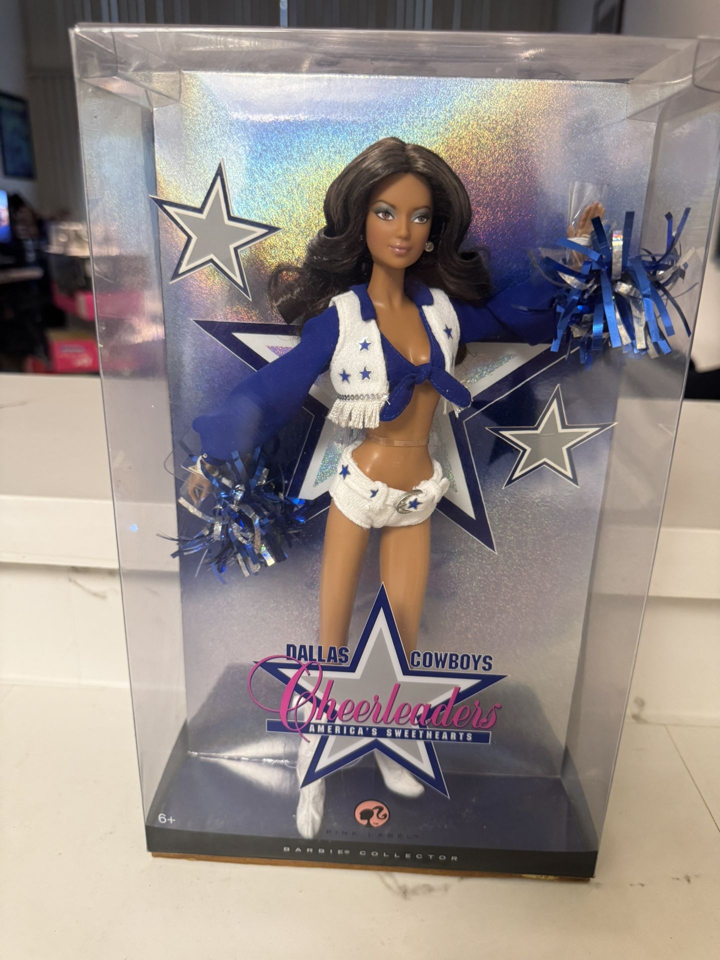 Barbie Collector Dallas Cowboys Cheerleaders Doll – Brunette – NRFB