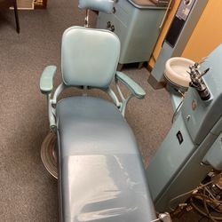 Dentist Chair, Full Working Reclining Chair, Drill/Water Tower, X ray Machine, Dentist Cabinetry And Equipment 