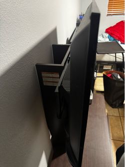 LG UHD 4k TV for sale. 55 inches (model: LG webos UJ6200)