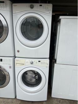 Whirlpool duet  Stackable washer and gas dryer  Excellent working condition  Heavy duty  W27 D31.5 H76 Washer 4.5 cu ft Dryer 7.4 cu ft 3 months warra