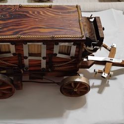 Stagecoach lamp