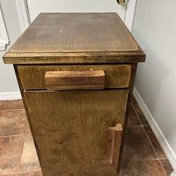 Small Kitchen Islander