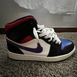 Jordan’s 1 Size 9