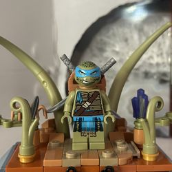 Lego Leonardo TMNT ninja turtle Minifigure 