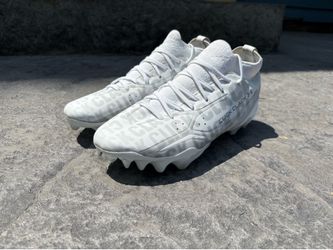 Under Armour Spotlight Pro PTH Football Cleats (Size 9.5)