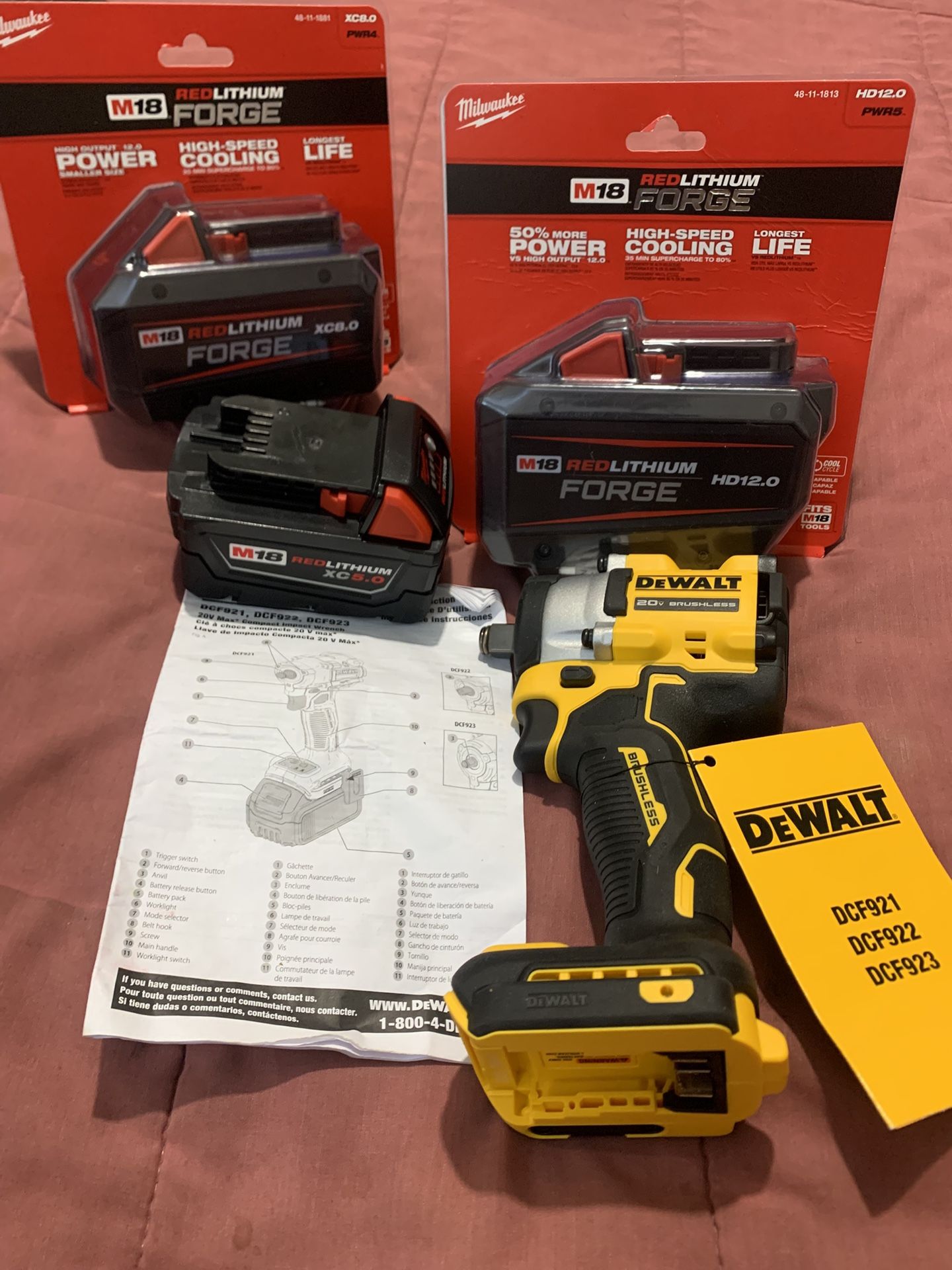 Milwaukee /Dewalt