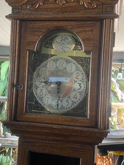 Reloj antiguo  (no trabaja )