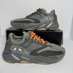 Yeezy Boost 700 Teal Blue Size 9.5 – $125 OBO Used No Box ✅