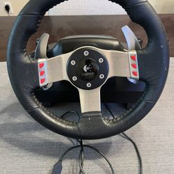 Logitech G27 Force Feedback Racing Wheel  PC PS3 PS2