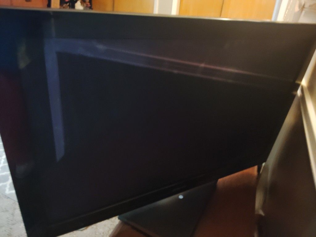 65 Samsung TV (This Is Not A Smart TV)