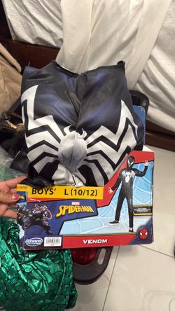 Spider man marvel venom costume