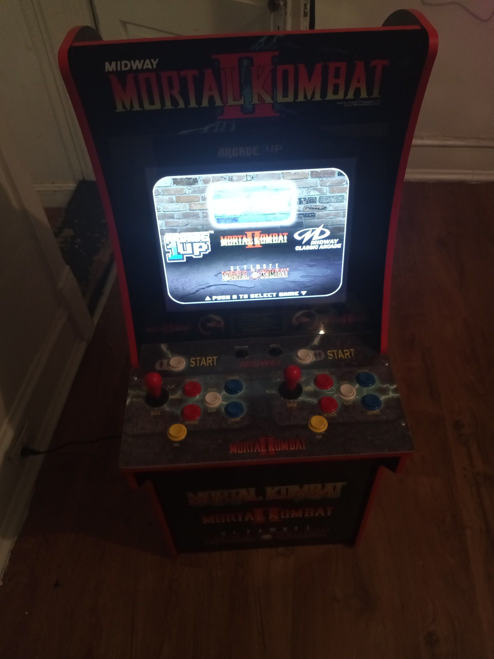 Mortal Kombat arcade game 300 come get it