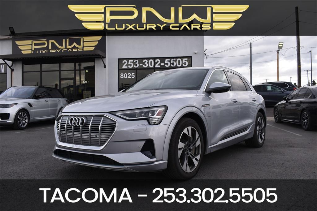 2022 Audi e-tron