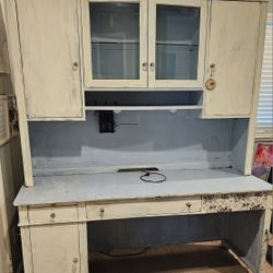 Free Wooden Desk