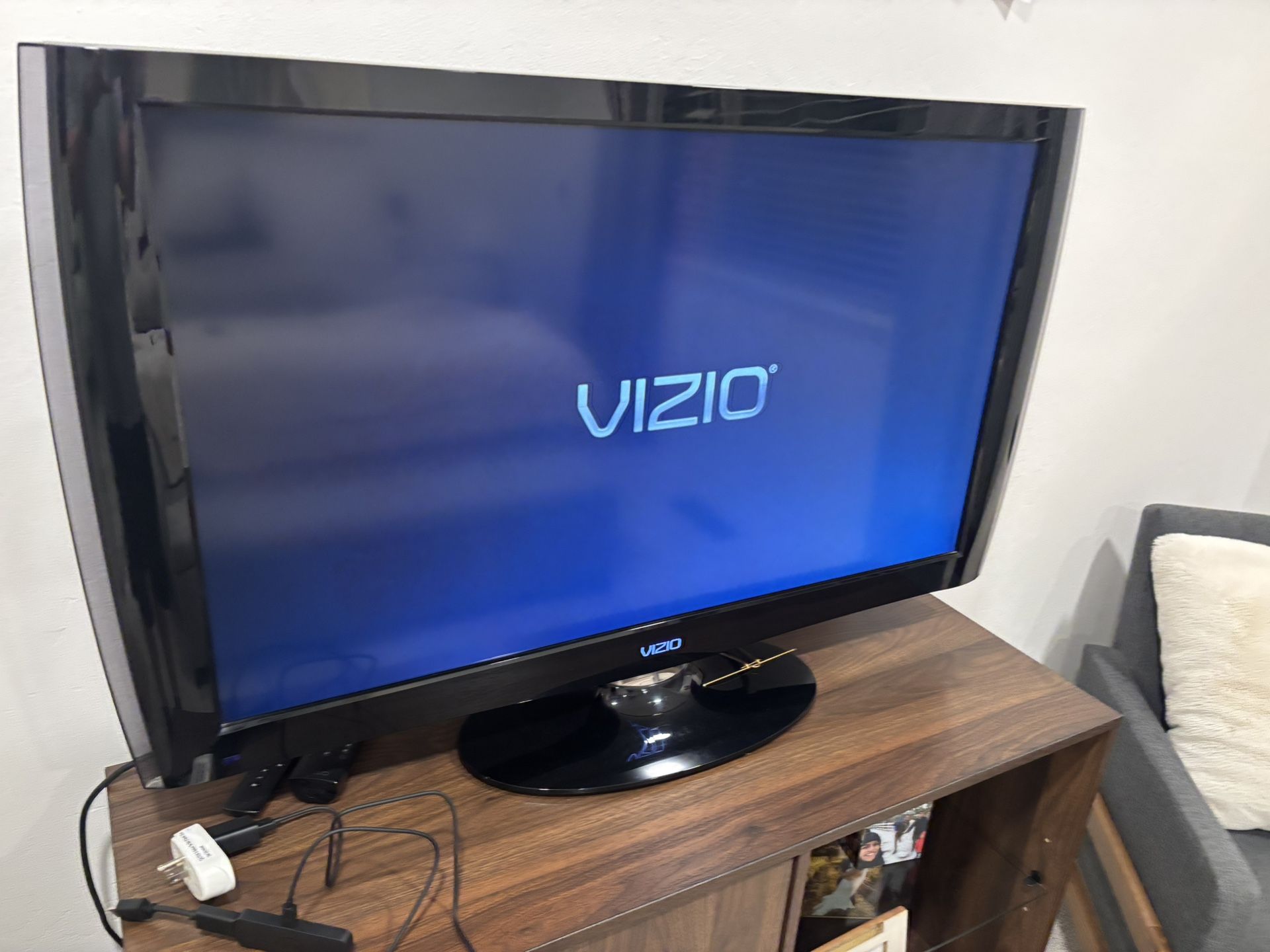 Vizio 42 Inch TV