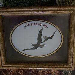 Vtg. Music Box Wooden/ glass “The lords Prayer”