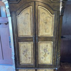 Antique Armoire With Drawers 