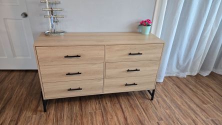 6 Drawer Dresser