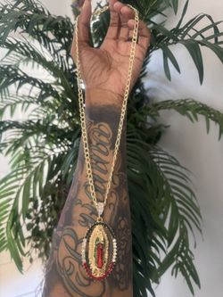 Gold plated steel necklaces