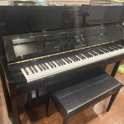 Pearl River Piano