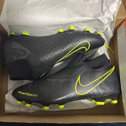 Nike Cleats 