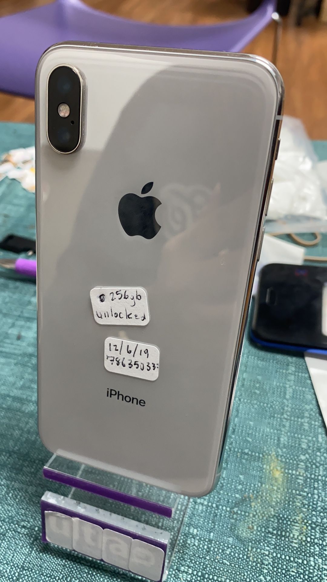 iPhone X 256 gb unlock