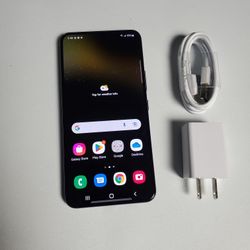 Samsung Galaxy S22 - UNLOCKED - Like New 