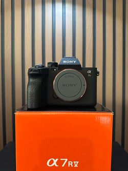 Sony A7R V — BRAND NEW