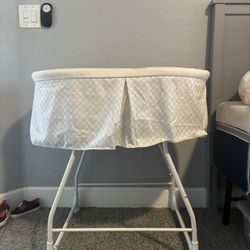 Bassinet 