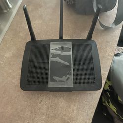 LINKSYS ROUTER BRAND NEW 