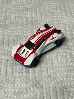 NICE UNBRANDED 1/64 Futuristic Race Car Red, White, & Blue Free SHIPPING